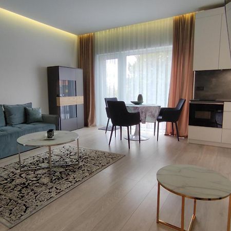 New J&R Apartment Near Girstutis, Free Private Parking & Self Check-In Kaunas Eksteriør bilde