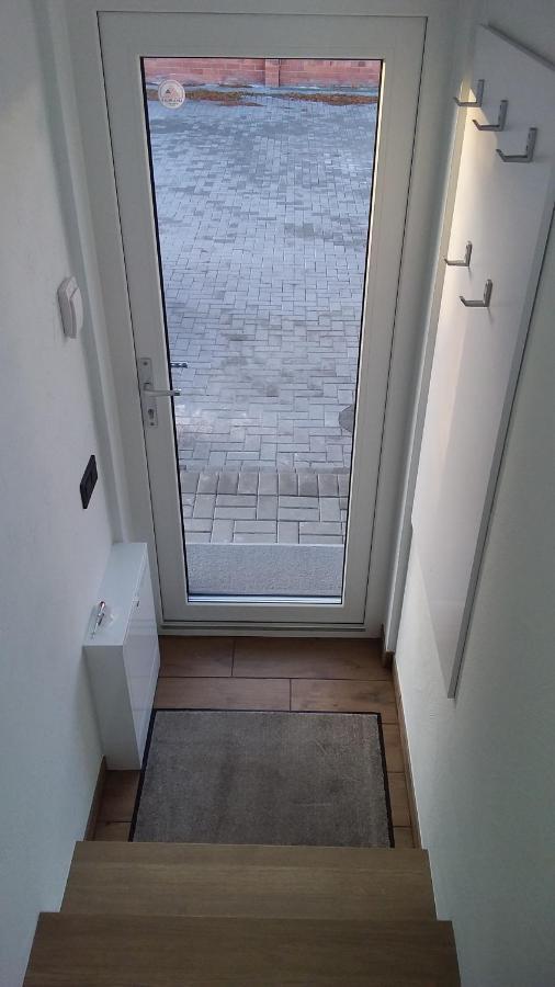 New J&R Apartment Near Girstutis, Free Private Parking & Self Check-In Kaunas Eksteriør bilde