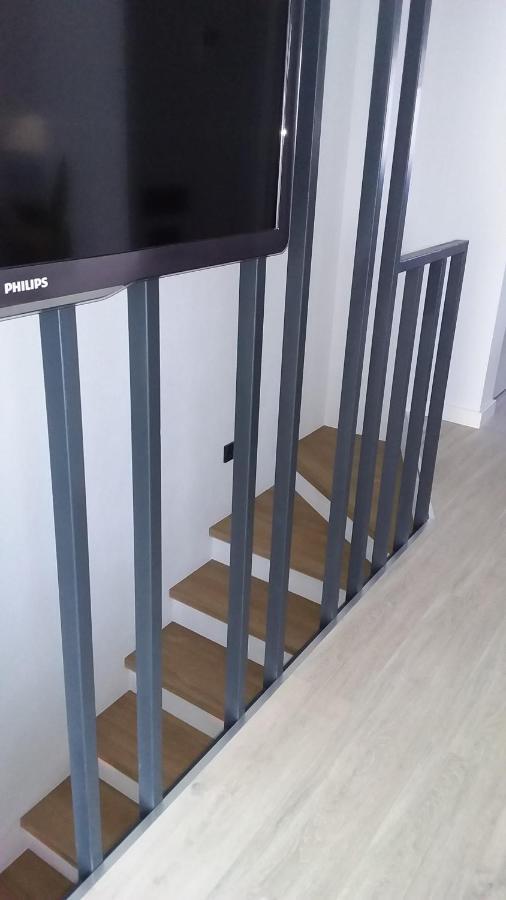 New J&R Apartment Near Girstutis, Free Private Parking & Self Check-In Kaunas Eksteriør bilde