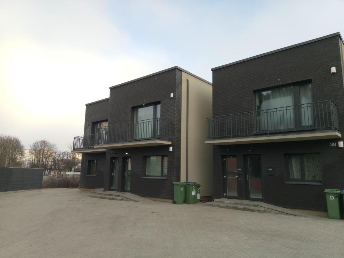 New J&R Apartment Near Girstutis, Free Private Parking & Self Check-In Kaunas Eksteriør bilde